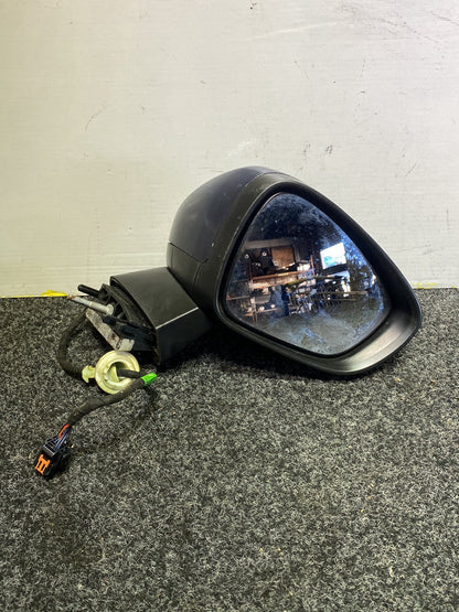 2012 Citroen C4 - Right Door Mirror PN: 9 wires