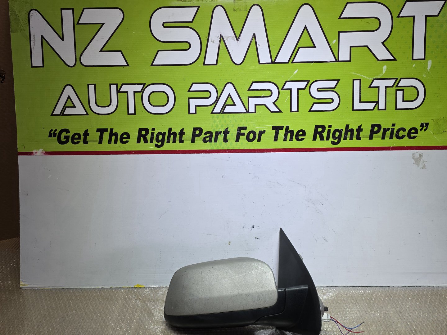 2006 Ford Territory- Right Door Mirror PN: 3 wires