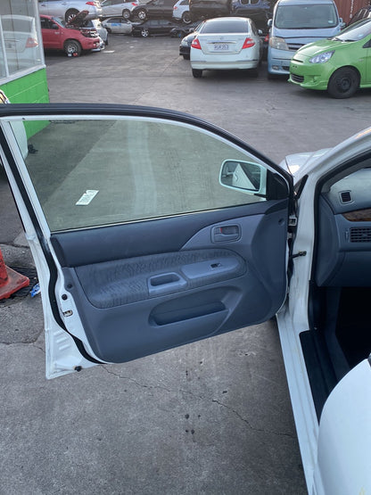 2001 Mitsubishi Lancer Cedia CS2A  Dismantling For Parts