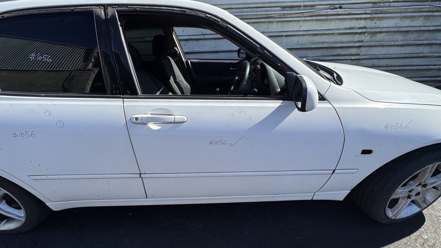 1999 Toyota Altezza RS200 GXE10 Dismantling For Parts