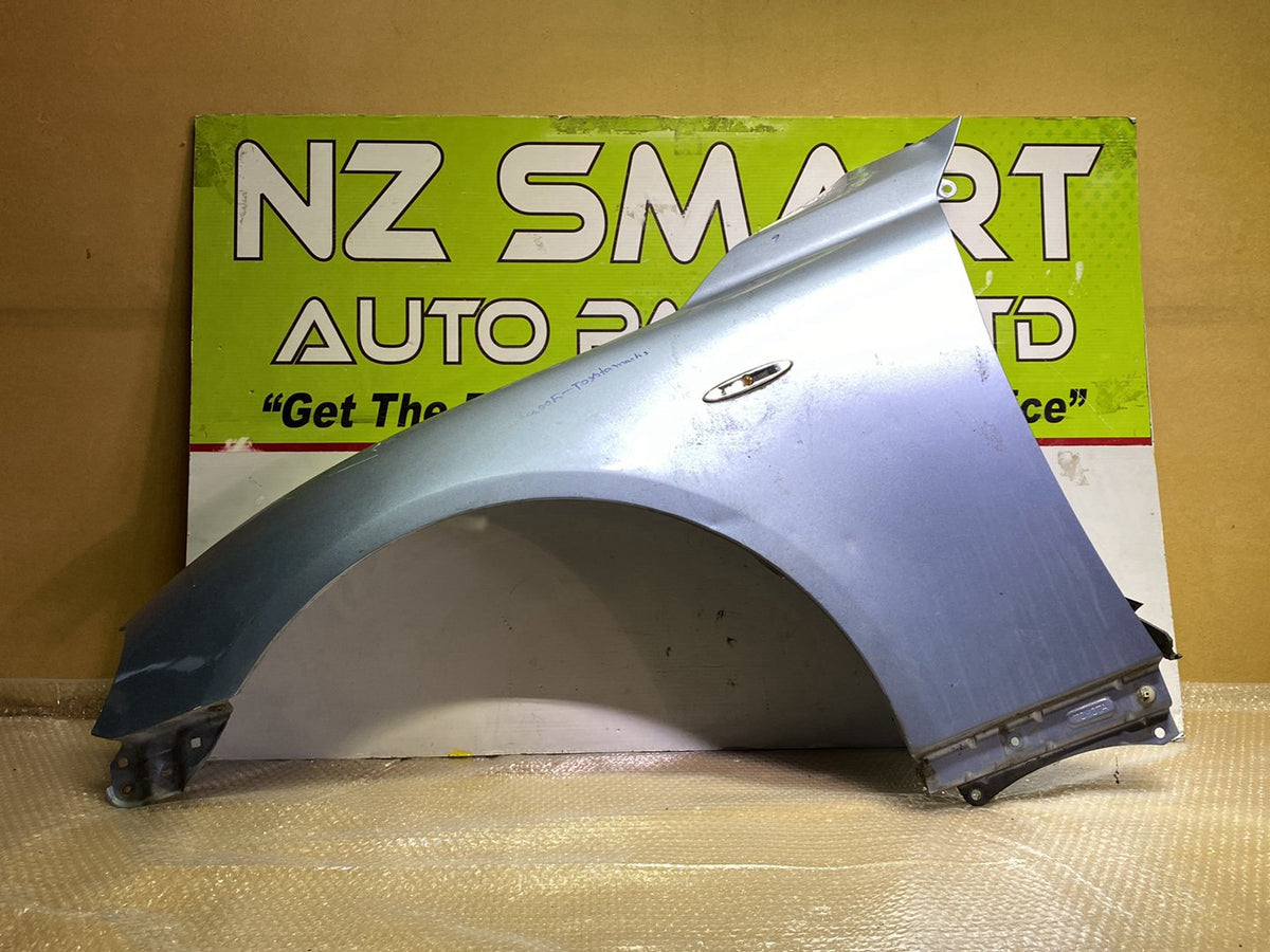 2005 Toyota Mark X- Right Front Guard PN: see photos