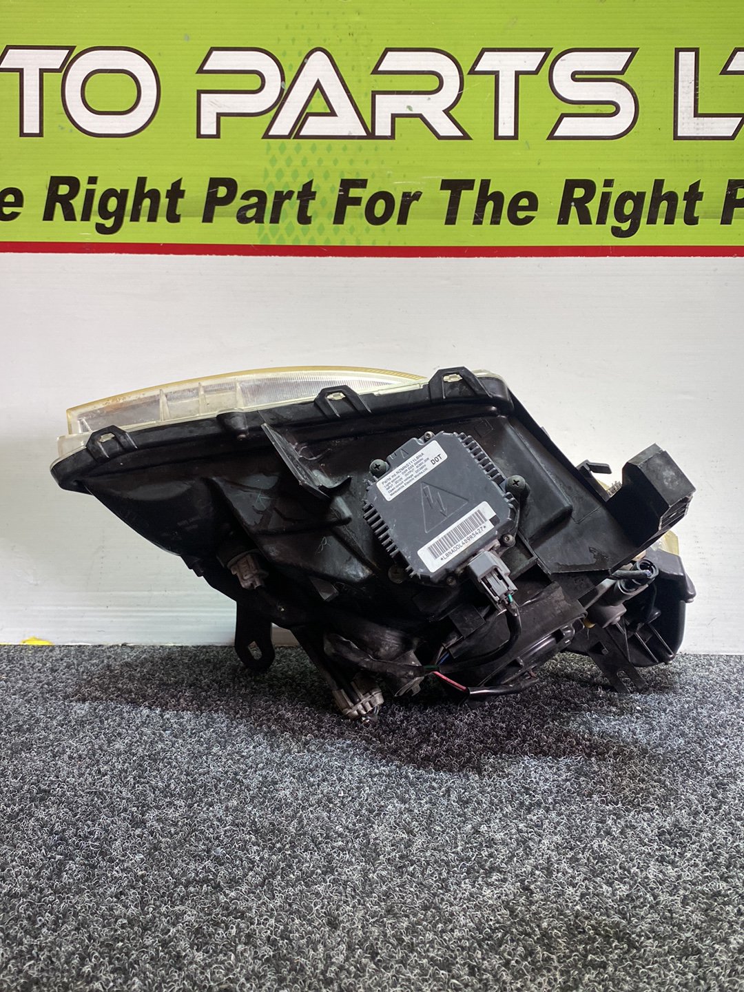 2005 Nissan Lafesta - Left Headlight PN: 1744 HID