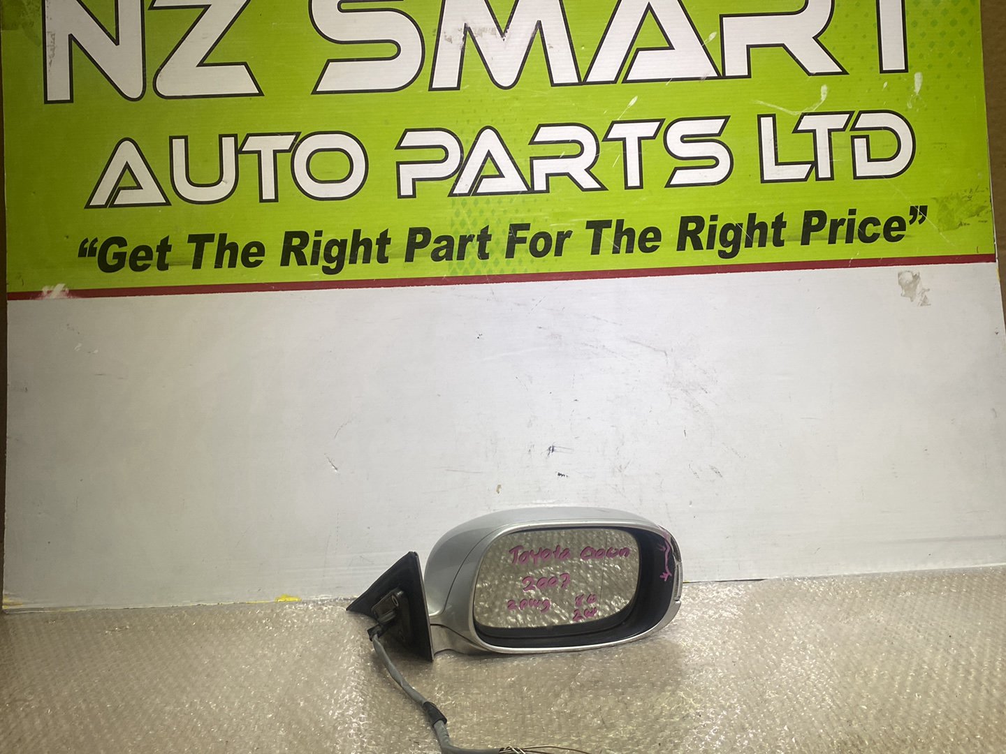 2008  Used Toyota Crown- Right Door Mirror PN: 10 wires