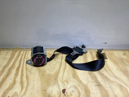 2005 Mazda Axela BK5P - Right Rear Seat belt