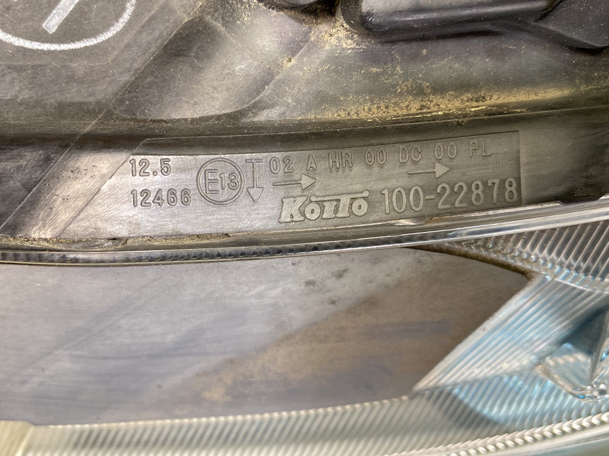 2009 Honda Insight - Left Headlight PN: KOITO 100-22878