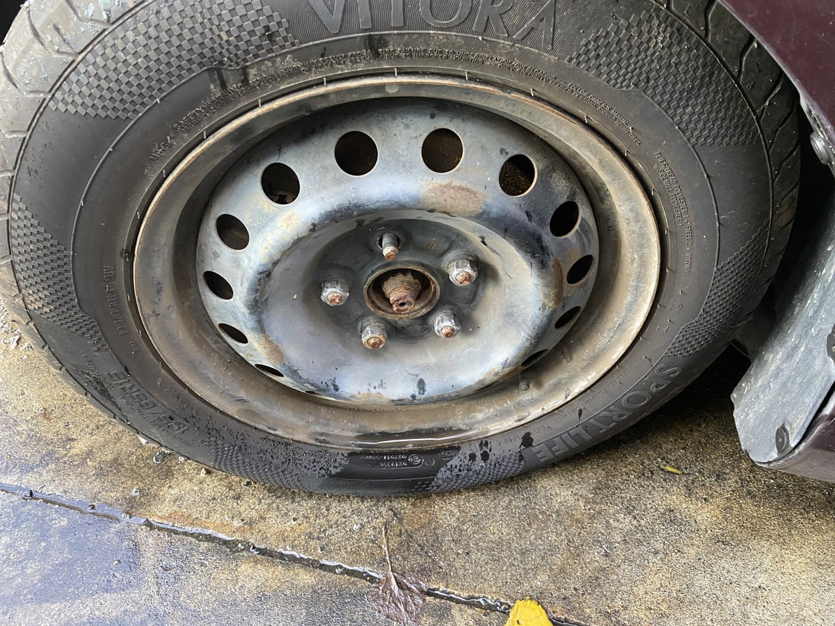 2005 Toyota Isis ZNM10 Dismantling For Parts