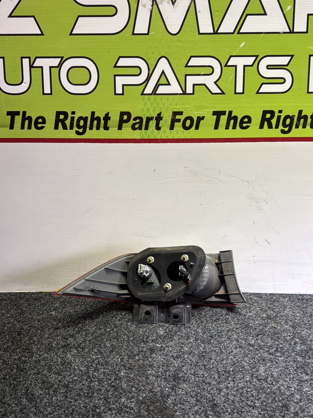 2006 Honda Accord - Right Taillight PN: STANLEY P3212R