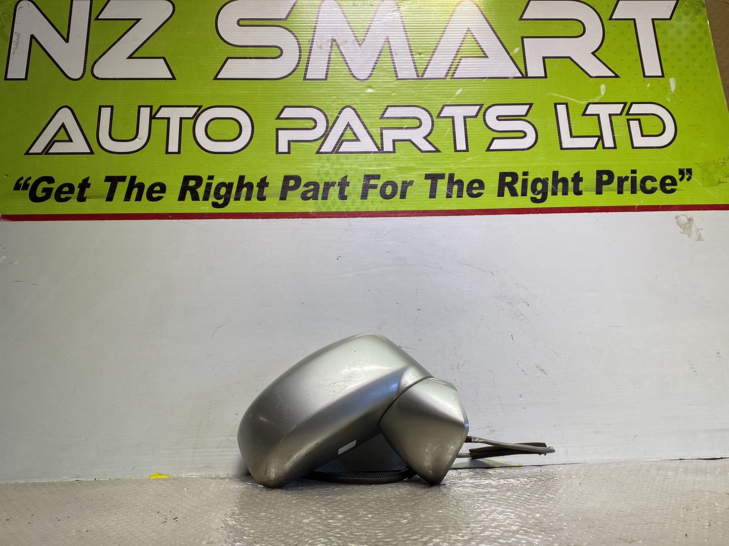 2006 Nissan Tiida- Right Door Mirror PN: 3 wires