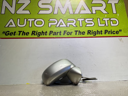 2006 Nissan Tiida- Right Door Mirror PN: 3 wires