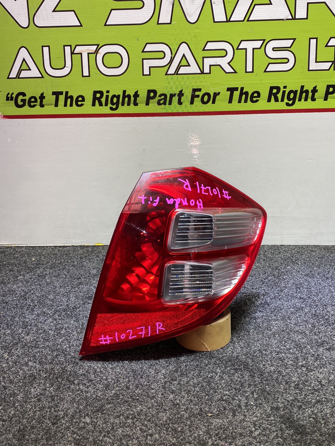 2010 Honda Fit - Right Taillight PN: p7030R