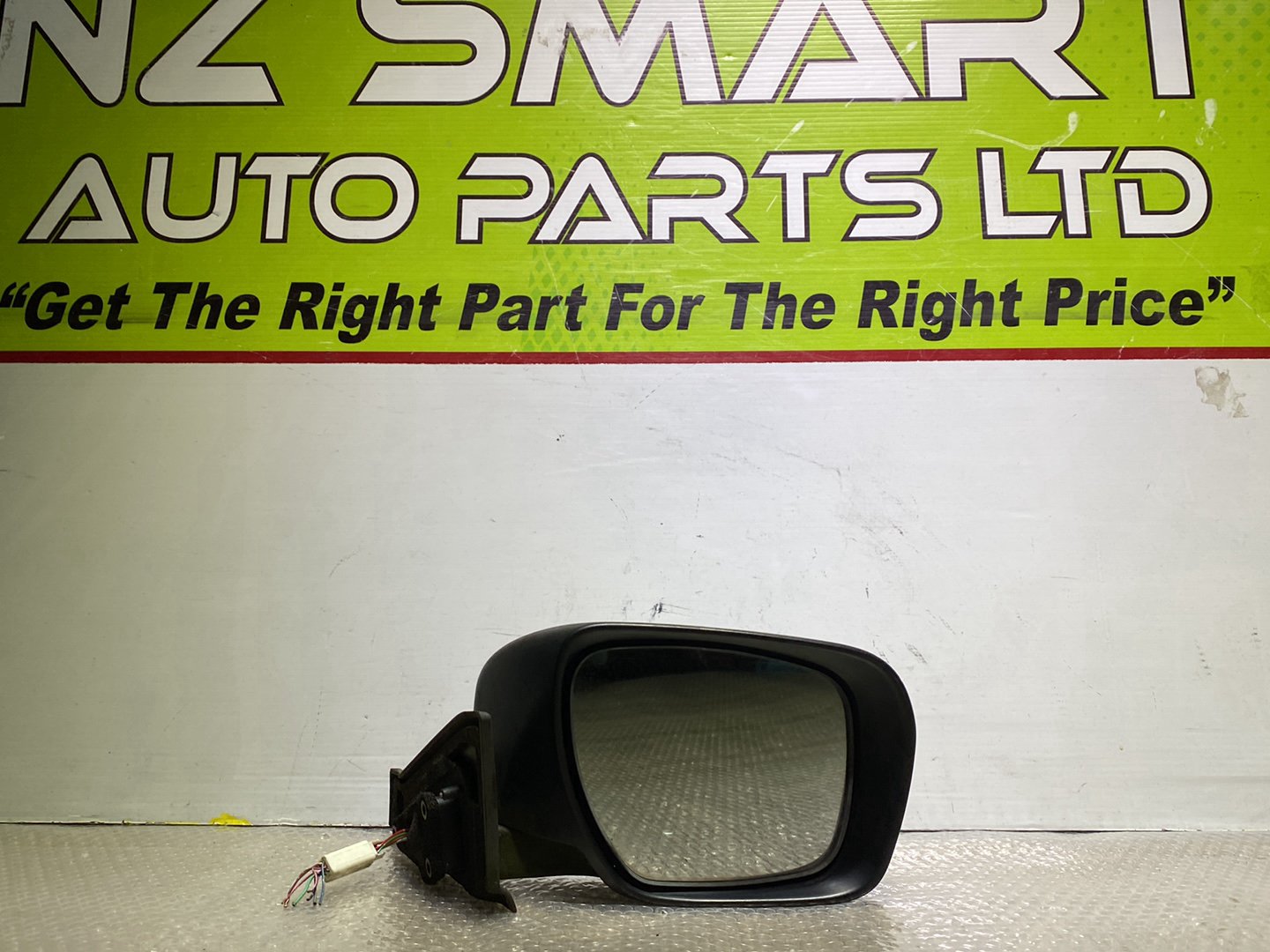 2007 Mazda Premacy- Right Door Mirror PN: 8 wires