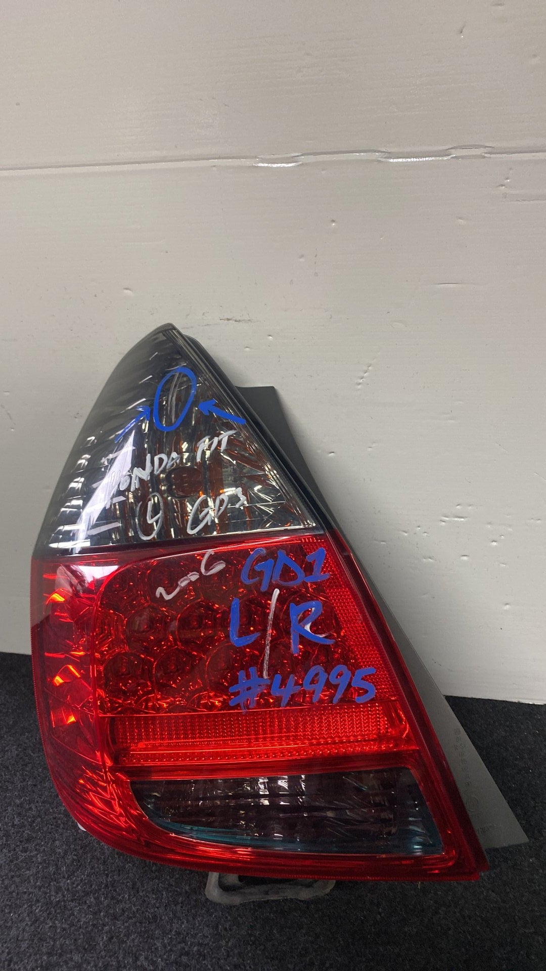2006 Honda Fit - Left Taillight PN: 4995