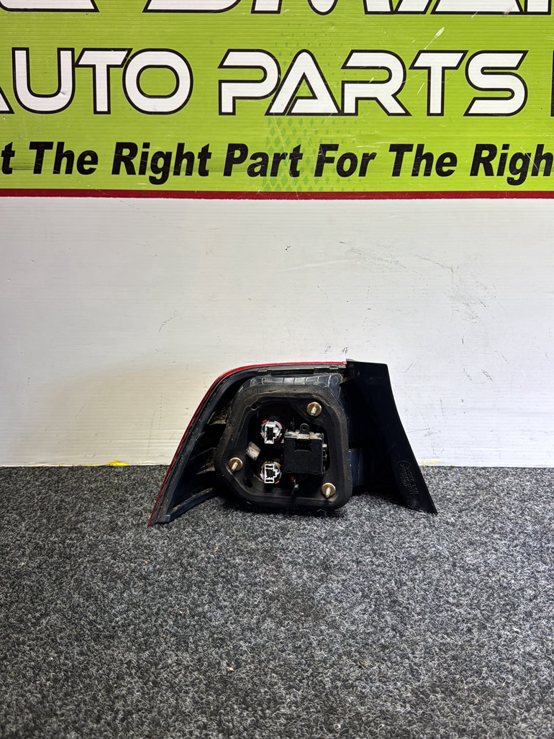2002 Honda Accord - Right Taillight PN: STANLEY P1374R