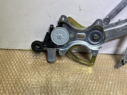 2006 Used Toyota Wish - Left Front Window Regulator/Motor PN: 6980268010