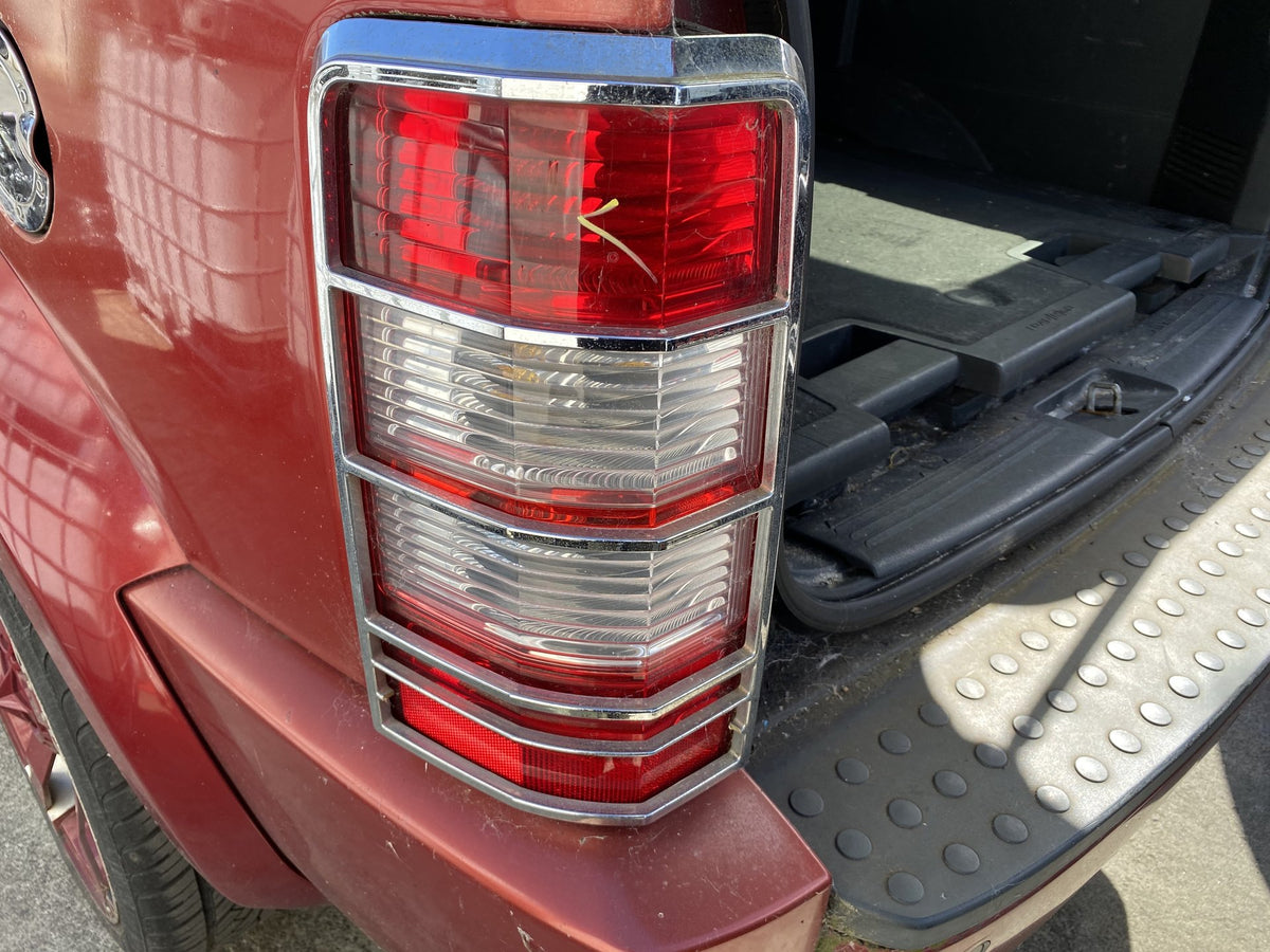 2007 Dodge Nitro SXT- Dismantling For Parts