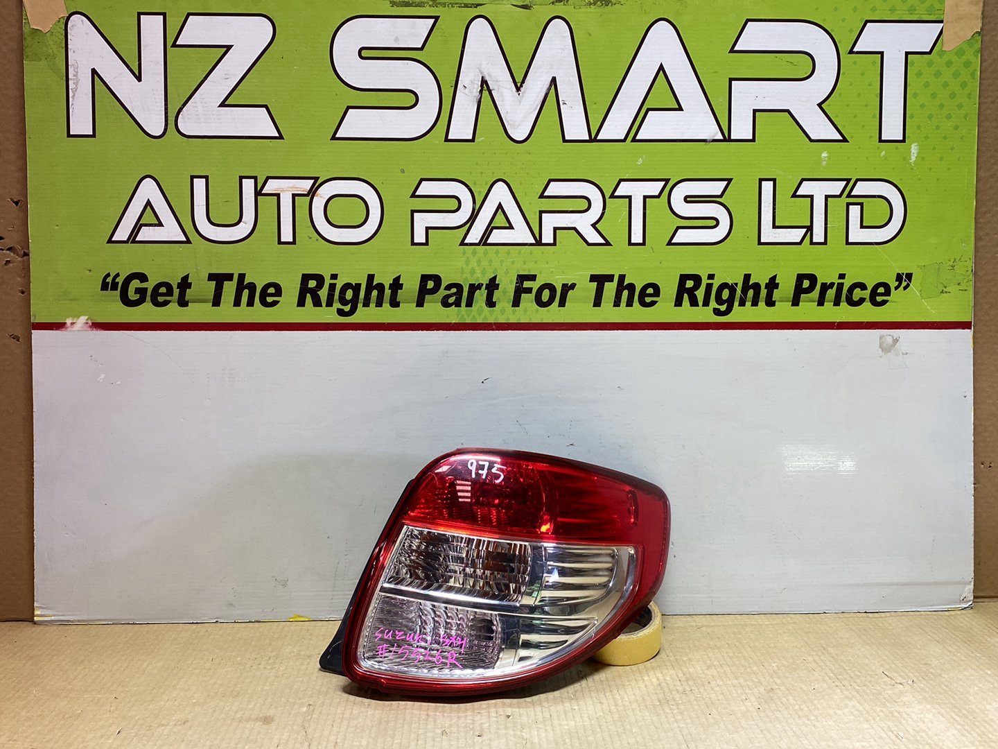 2006 Suzuki SX4 YA41S - Right Taillight PN: Koito 220-59135