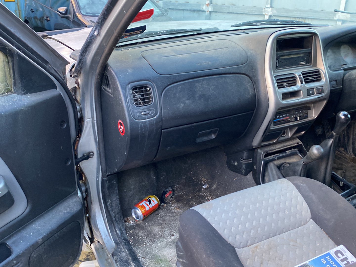 2004 Nissan NP300 Navara  Dismantling For Parts