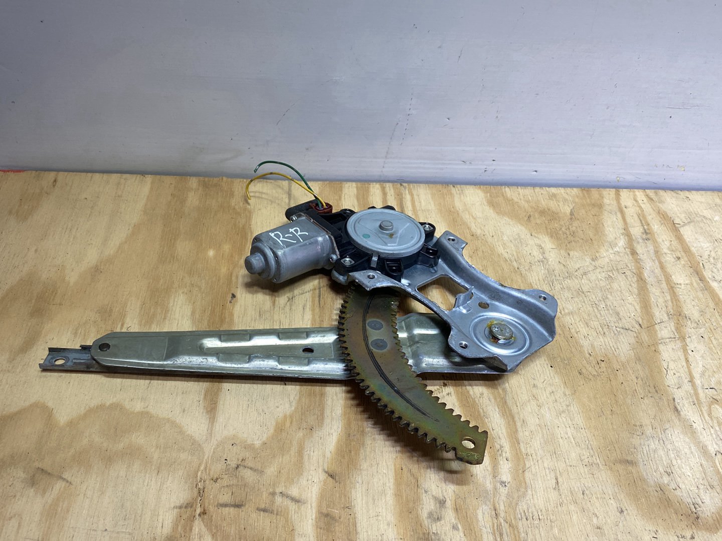 2010 Nissan March AK12 - Right Rear Window Regulator/Motor