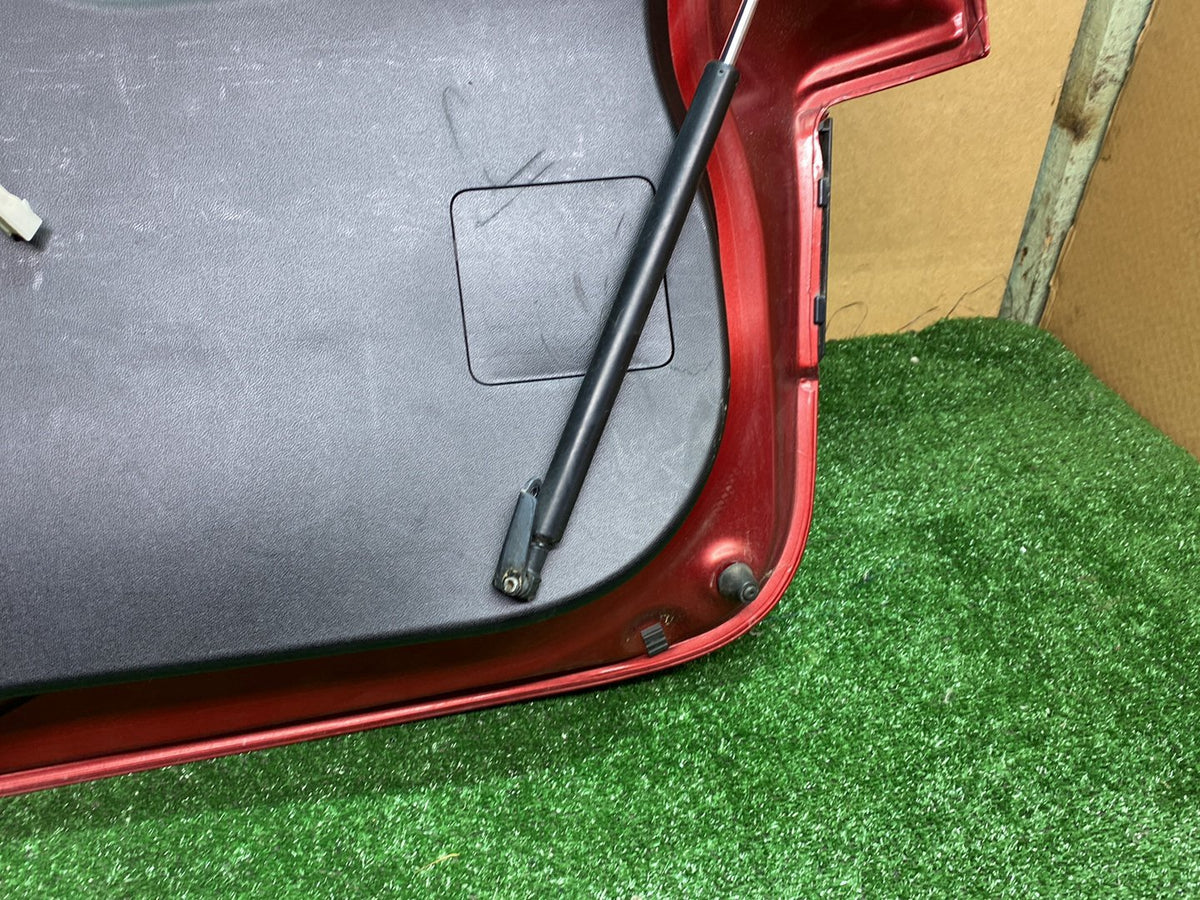 2013 Nissan Lafesta CWFFWN - Tailgate PN: 90100HA01L