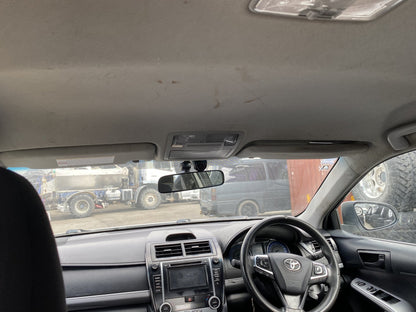2016 Toyota Camry Hybrid H Dismantling For Parts