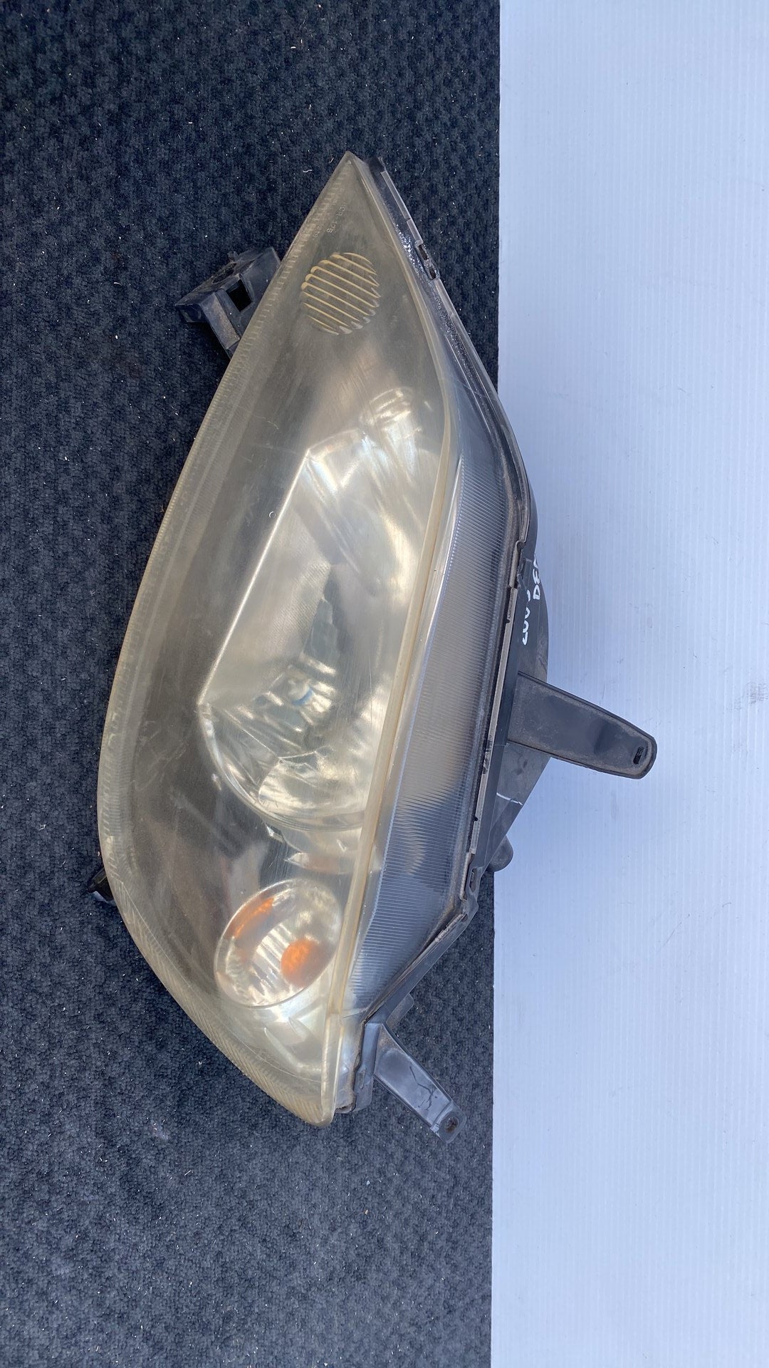 2003 Mazda Mazda2 - Left Headlight PN: P1919L
