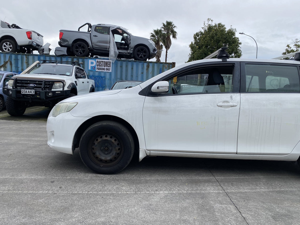 2009 Toyota Corolla  Dismantling For Parts
