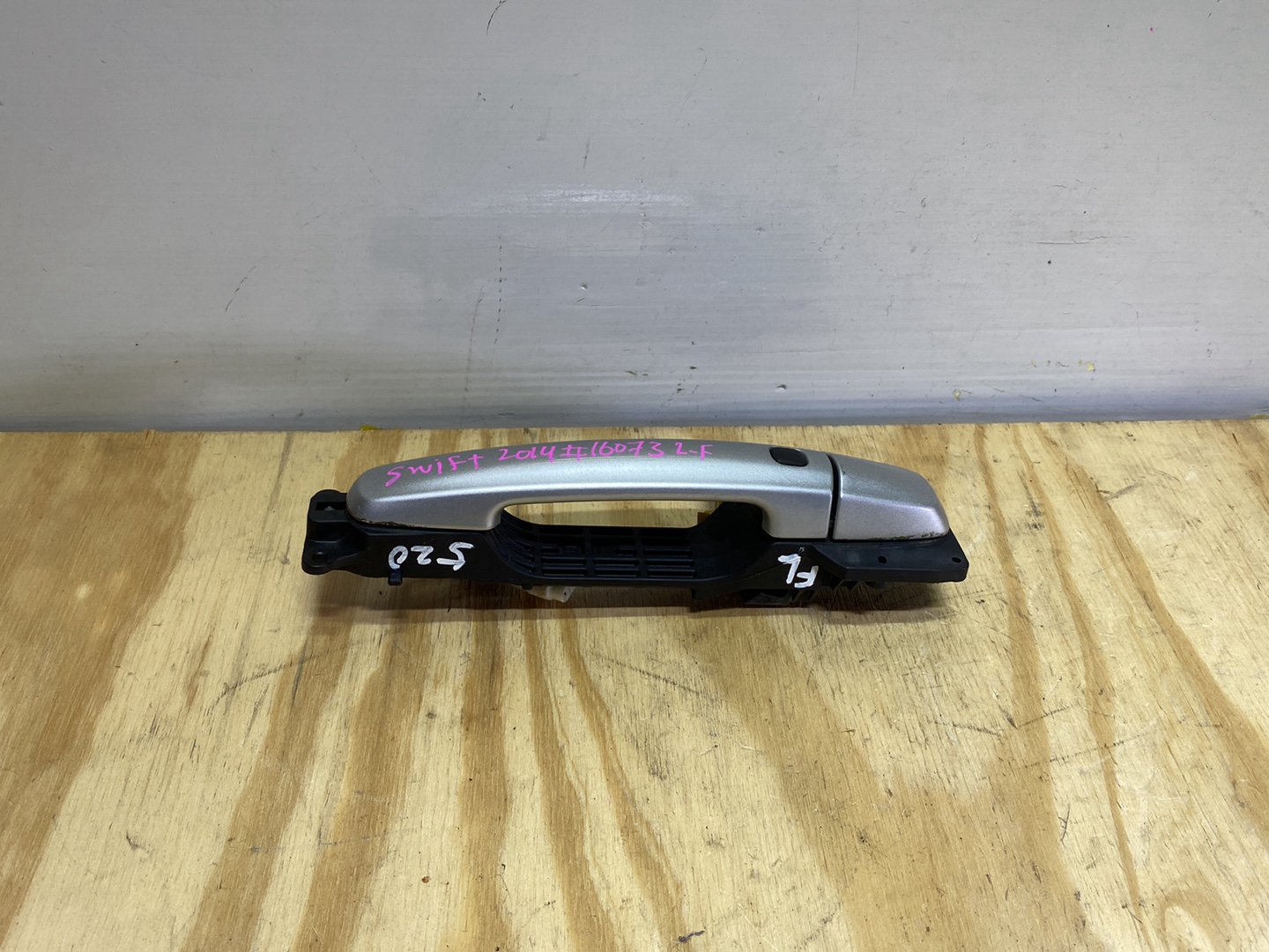 2014 Suzuki Swift ZC72S - Left Front Exterior Door Handle