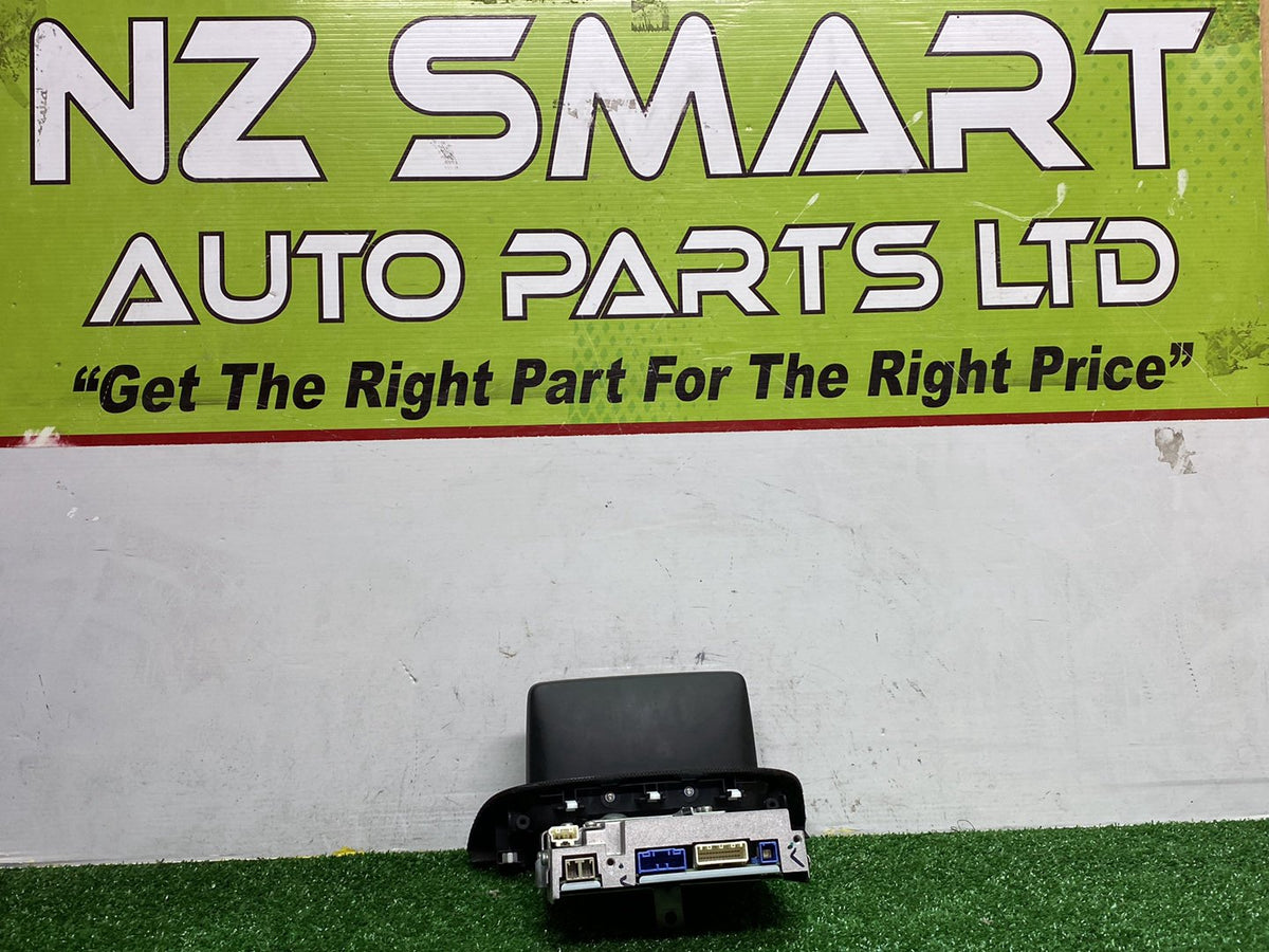 2014 Mazda Axela - Stereo Head Unit PN: B62S 66 9C0 N