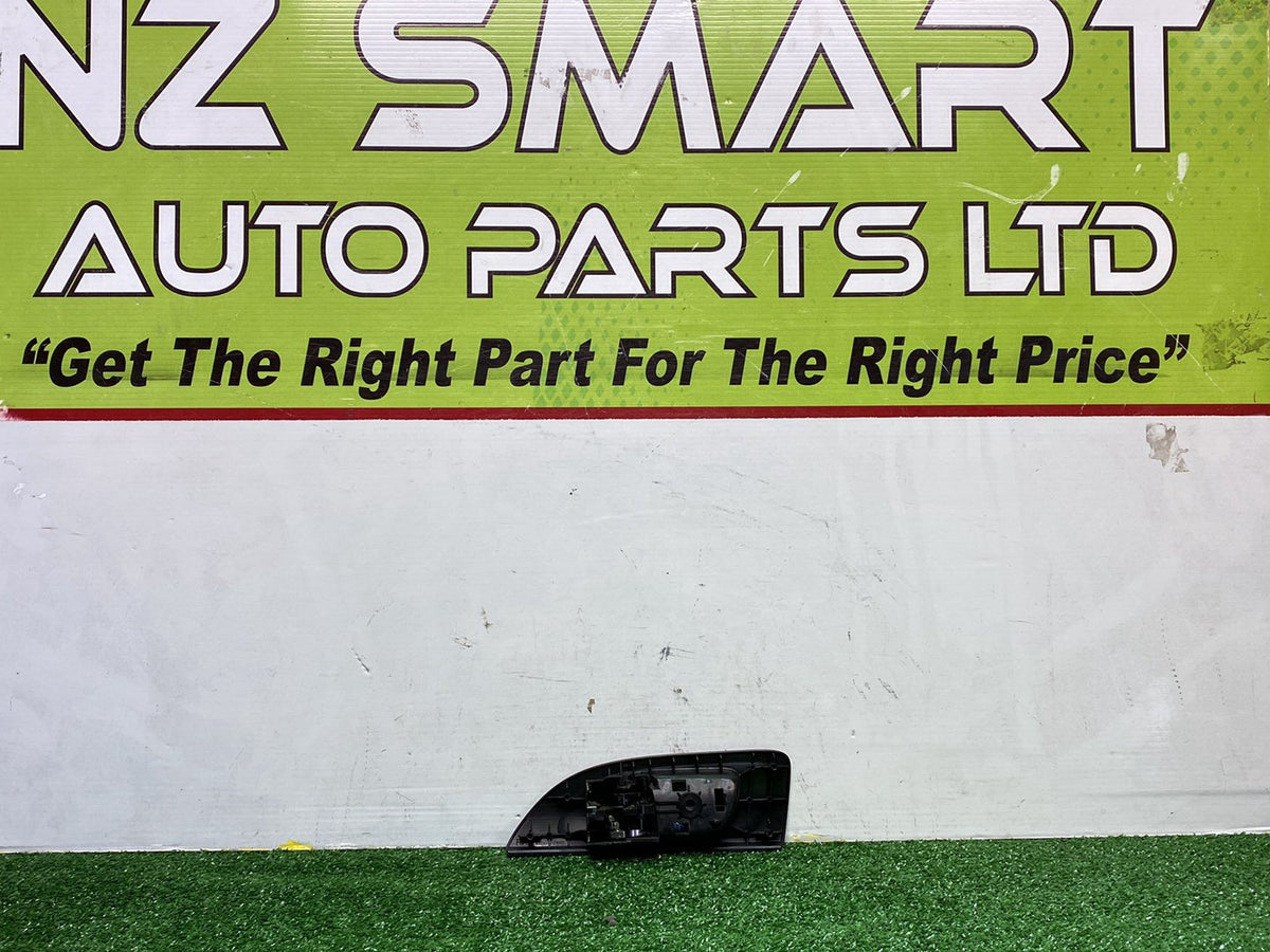 2002 Used Toyota Caldina - Left Rear Door Interior Handle PN: 6920821010C0