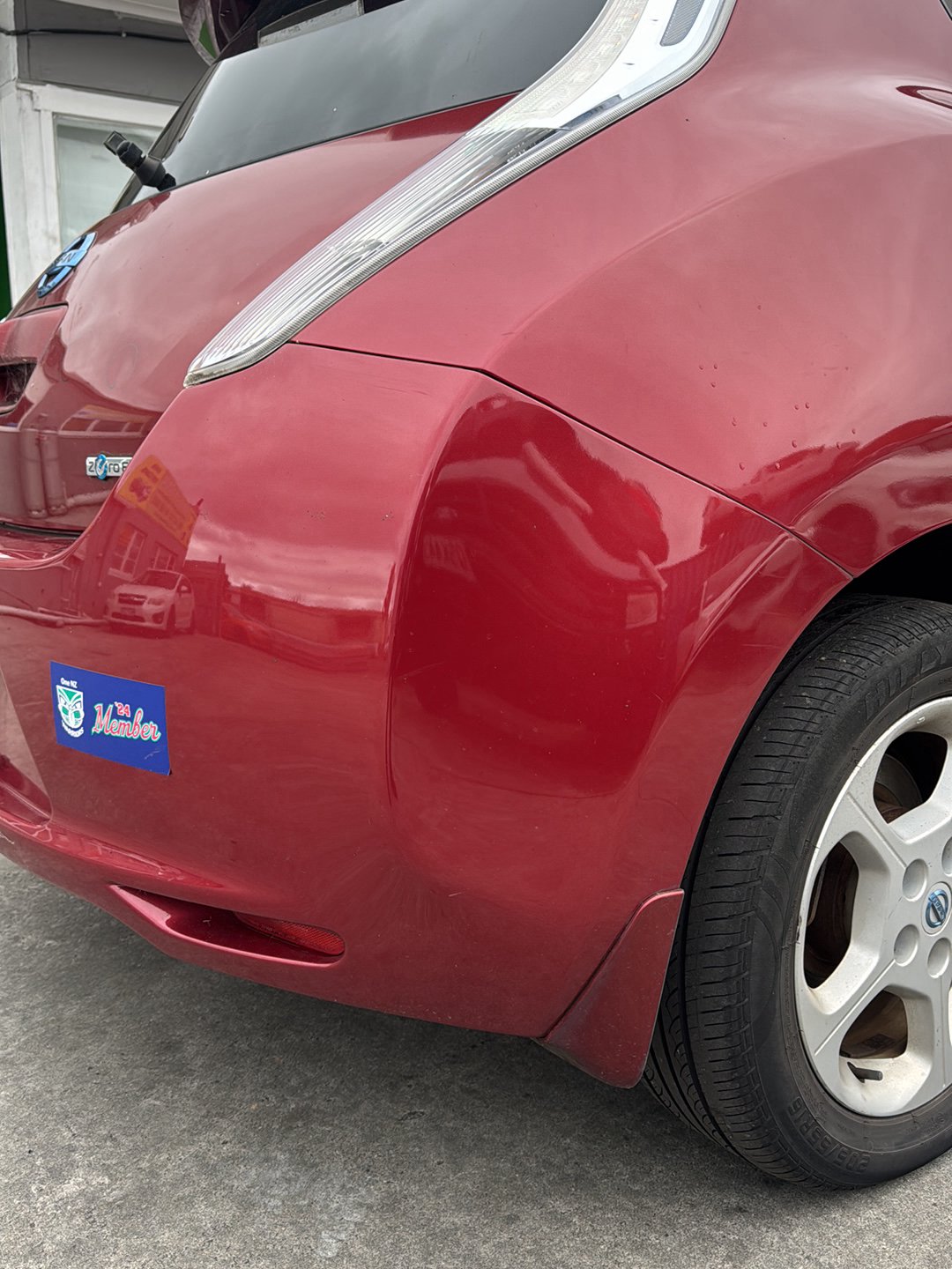 2012 Nissan Leaf ZE0  Dismantling For Parts