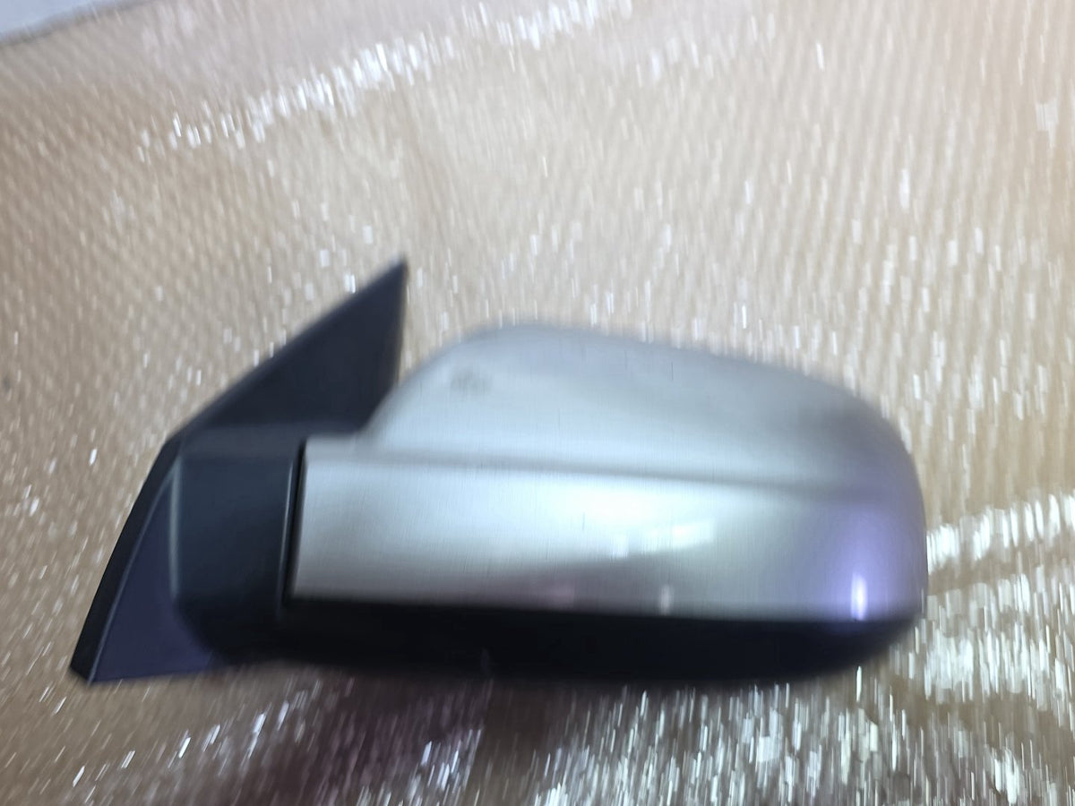 2006 Hyundai Tucson - Left Door Mirror PN: 5 wires