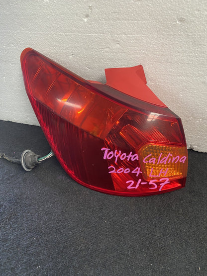 2004 Used Toyota Caldina - Left Taillight PN: 21-57
