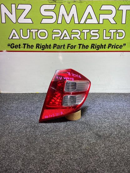 2010 Honda Fit - Right Taillight PN: p7030R