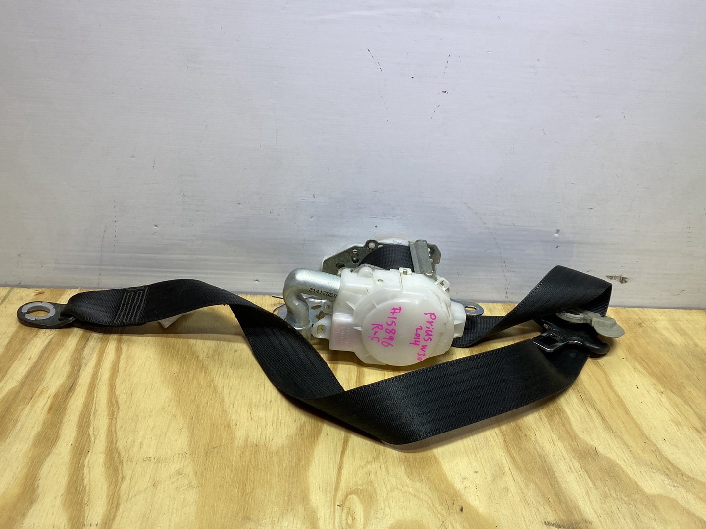 2014 Toyota Prius ZVW30 - Right Front Seat Belt PN: see photo