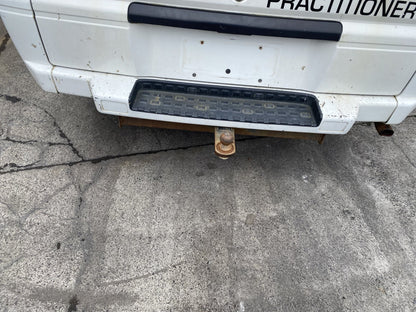 2014 Mitsubishi L300 Dismantling For Parts