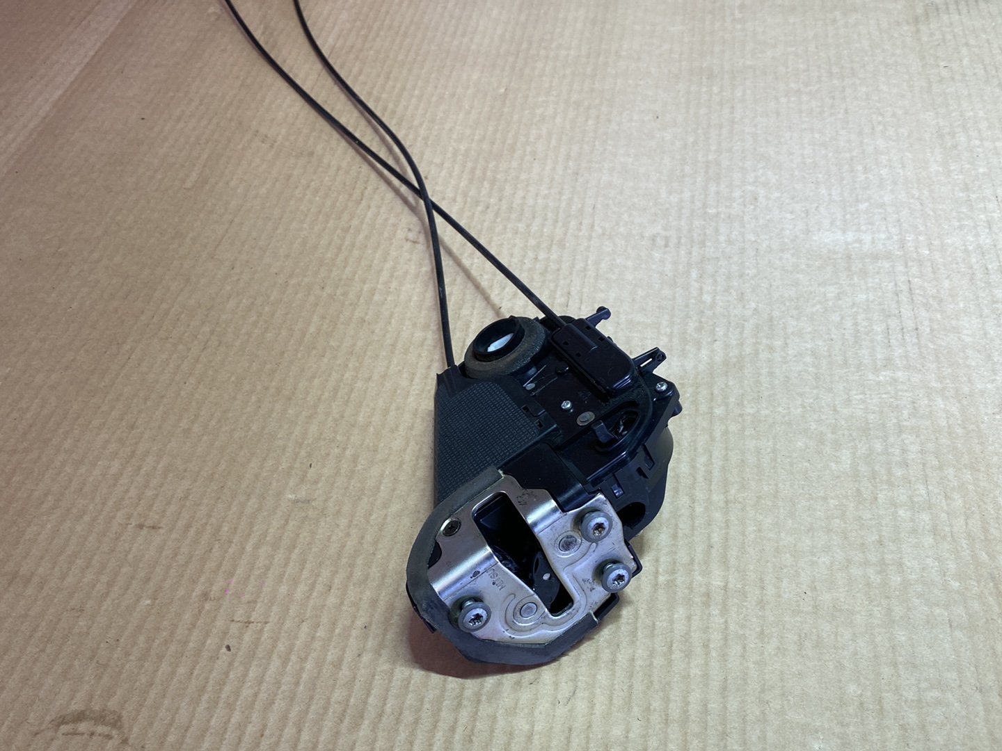 2005 Used Toyota Prius NHW20 - Left Rear Lock Actuator