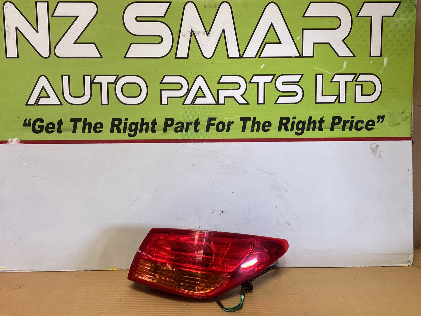 2006 Nissan Bluebird- Right Taillight PN: