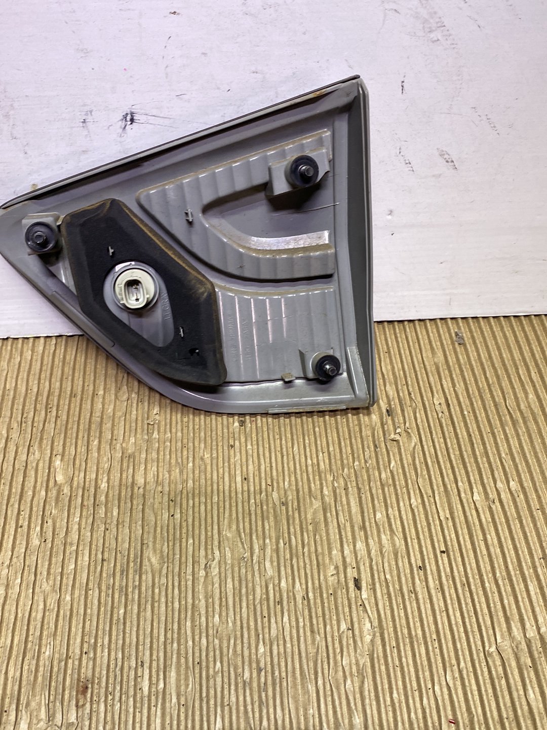 2014 Nissan Pathfinder- Left Taillight PN: see photo