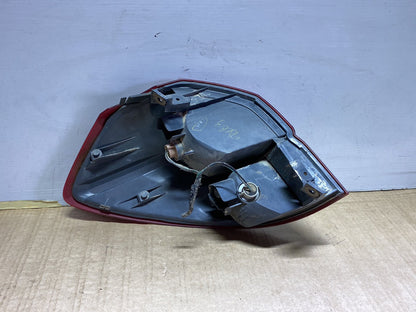 2005 Subaru Legacy - Right Taillight PN: Koito 220-20792