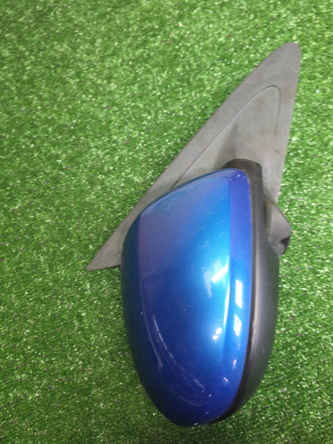 2012 Mazda Mazda3 - Right Door Mirror PN: 7wires