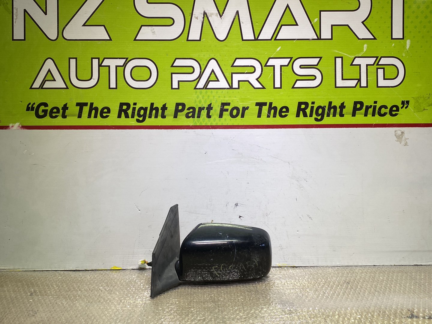 2001 Mitsubishi Lancer- Left Door Mirror PN: 5 wires
