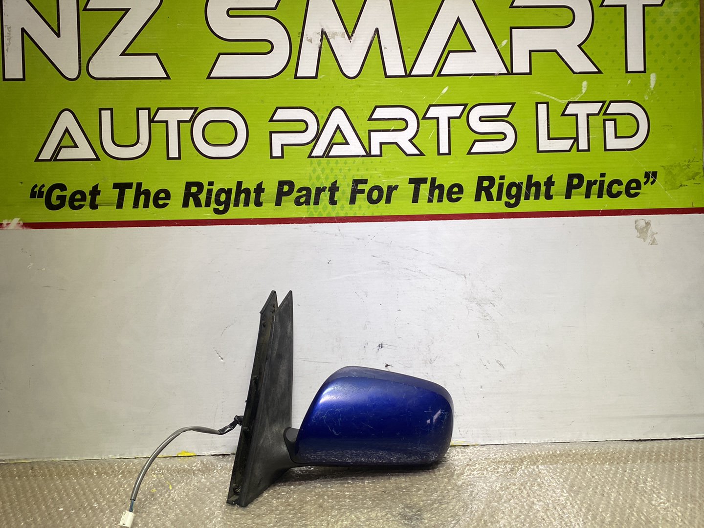 2008 Used Toyota Prius- Left Door Mirror PN: 5 wires