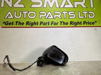 2005 Honda Fit- Right Door Mirror PN: 7 wires