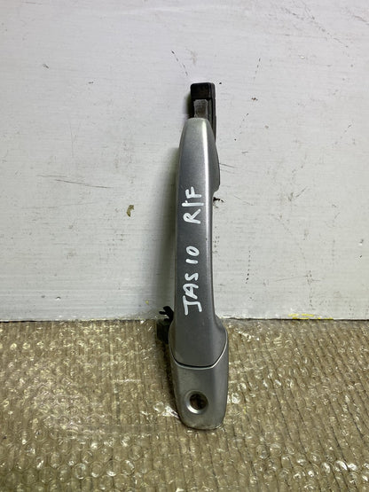2004 Mazda Demio- Right Front Exterior Door Handle PN: GJ6E58410E67