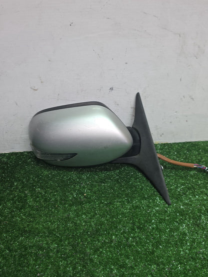 2006 Subaru Legacy - Right Door Mirror PN: 91029AG060/ 9 wires