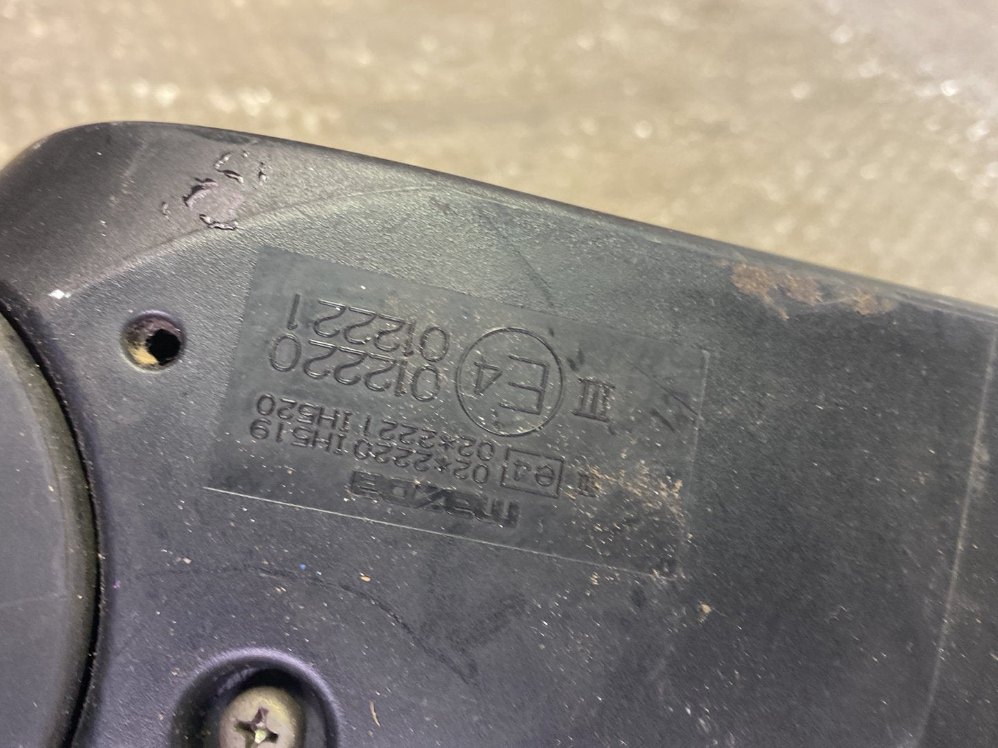 2007 Mazda Atenza- Right Door Mirror PN: 2 plugs 7 wires