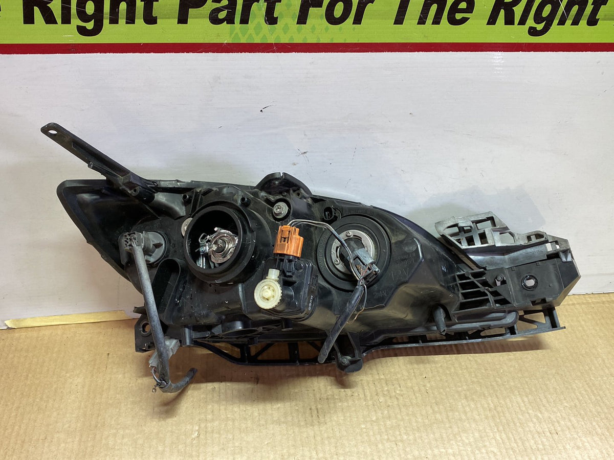 2006 Mazda Axela BK3P - Left Headlight Auto Adjust/ Non Hid/ P2951