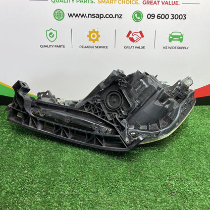 2008 Honda Fit - Right Headlight PN: STANLEY P6865
