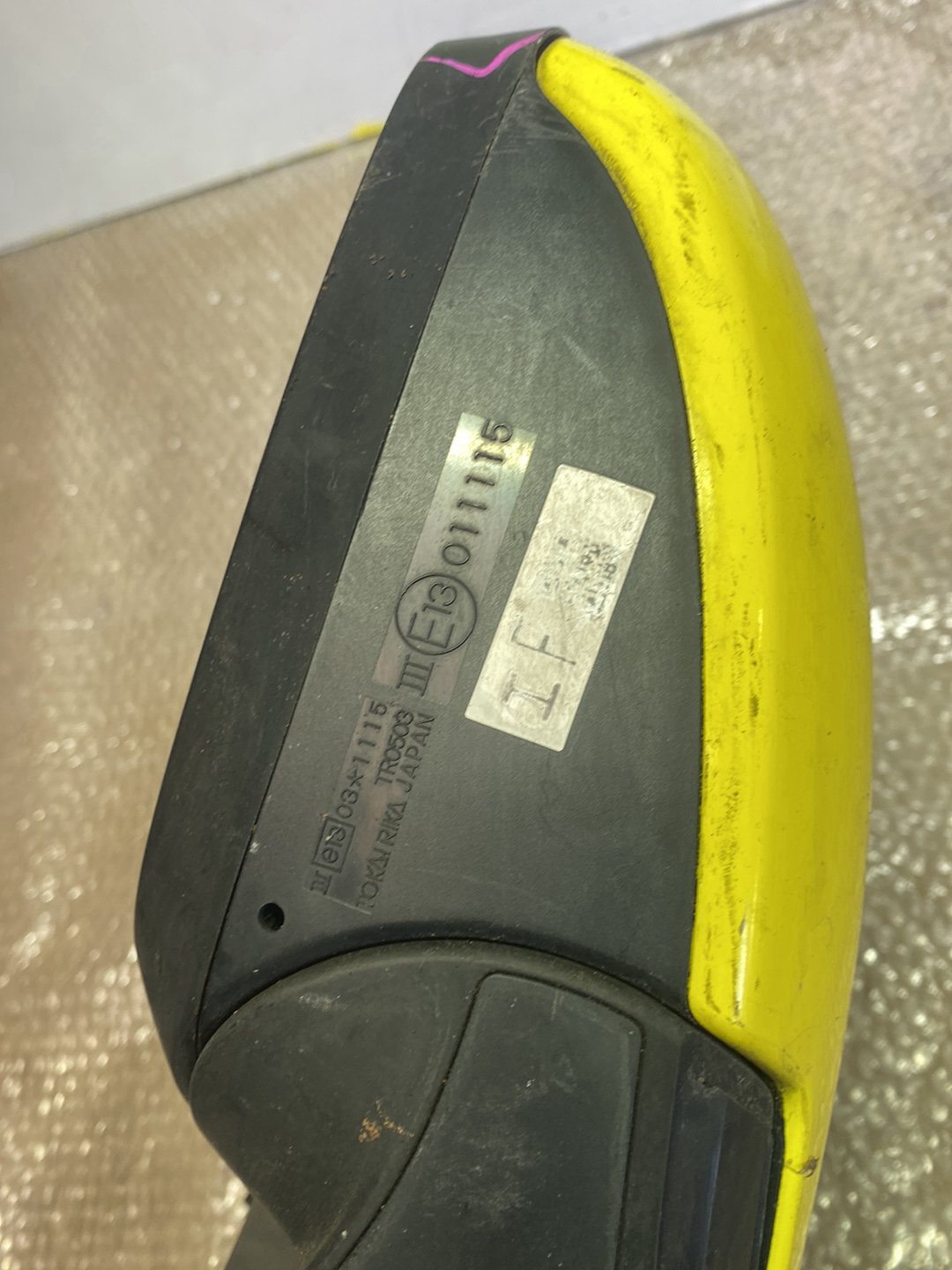 2006 Suzuki Swift- Right Door Mirror PN: 6 wires