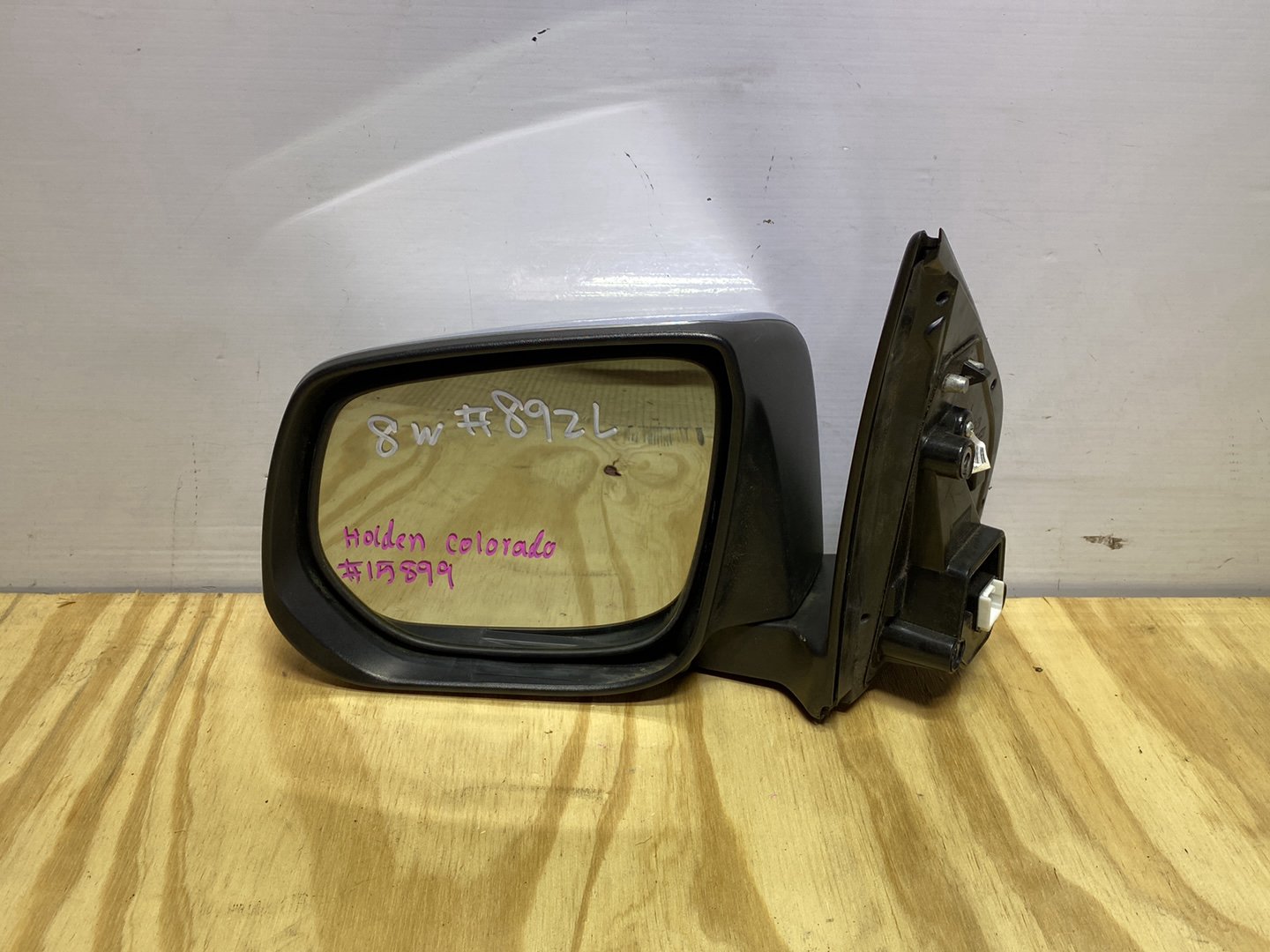 2013 Holden Colorado - Left Door Mirror PN: 8 wires